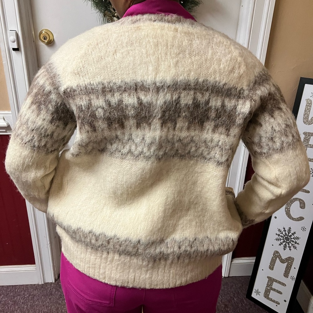 Vintage Icelandic  Cream nordic hand knit fair Isle Cardigan Sweater Med…
